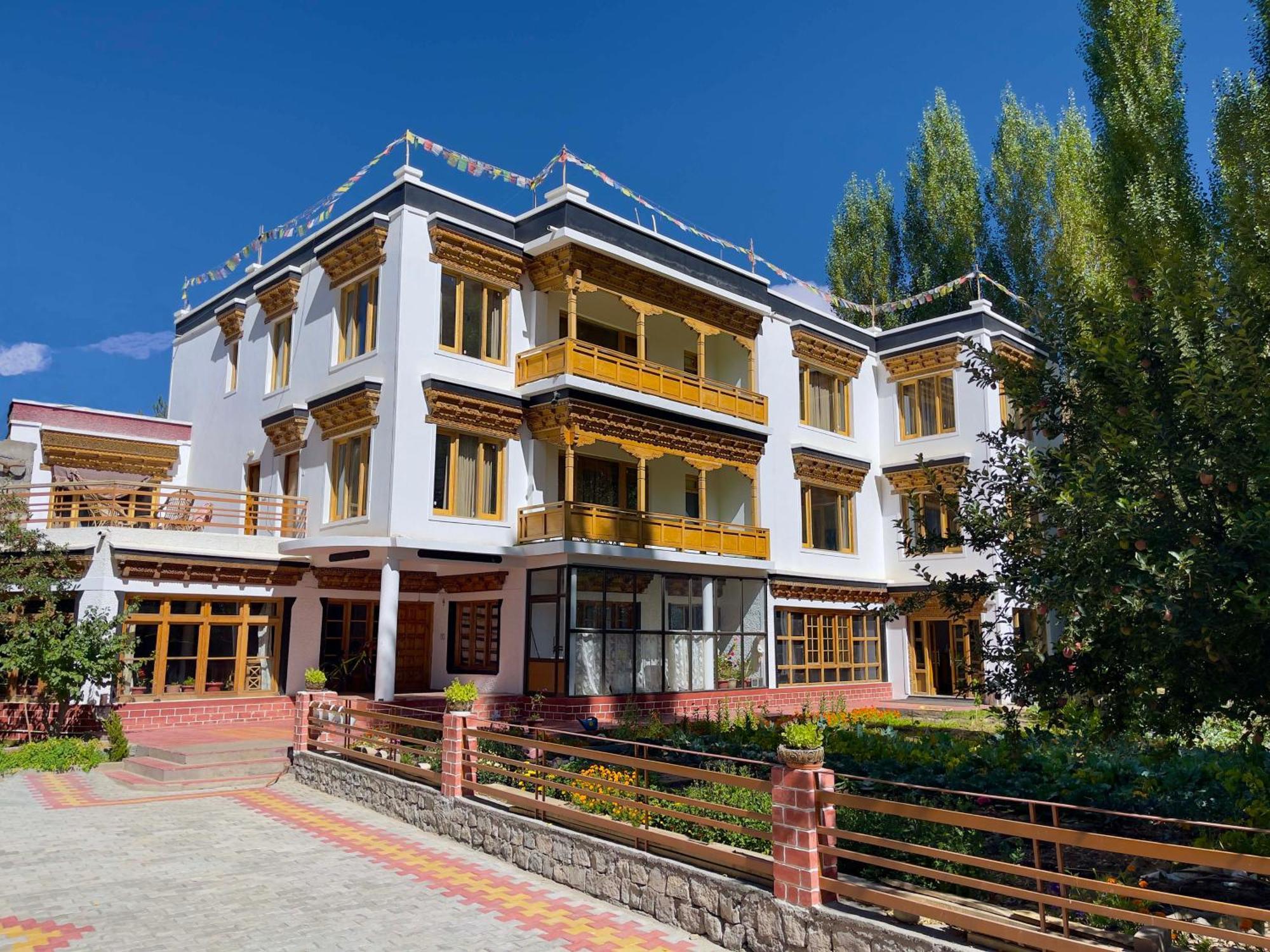Hotel Rock Castle Residency Leh Zewnętrze zdjęcie
